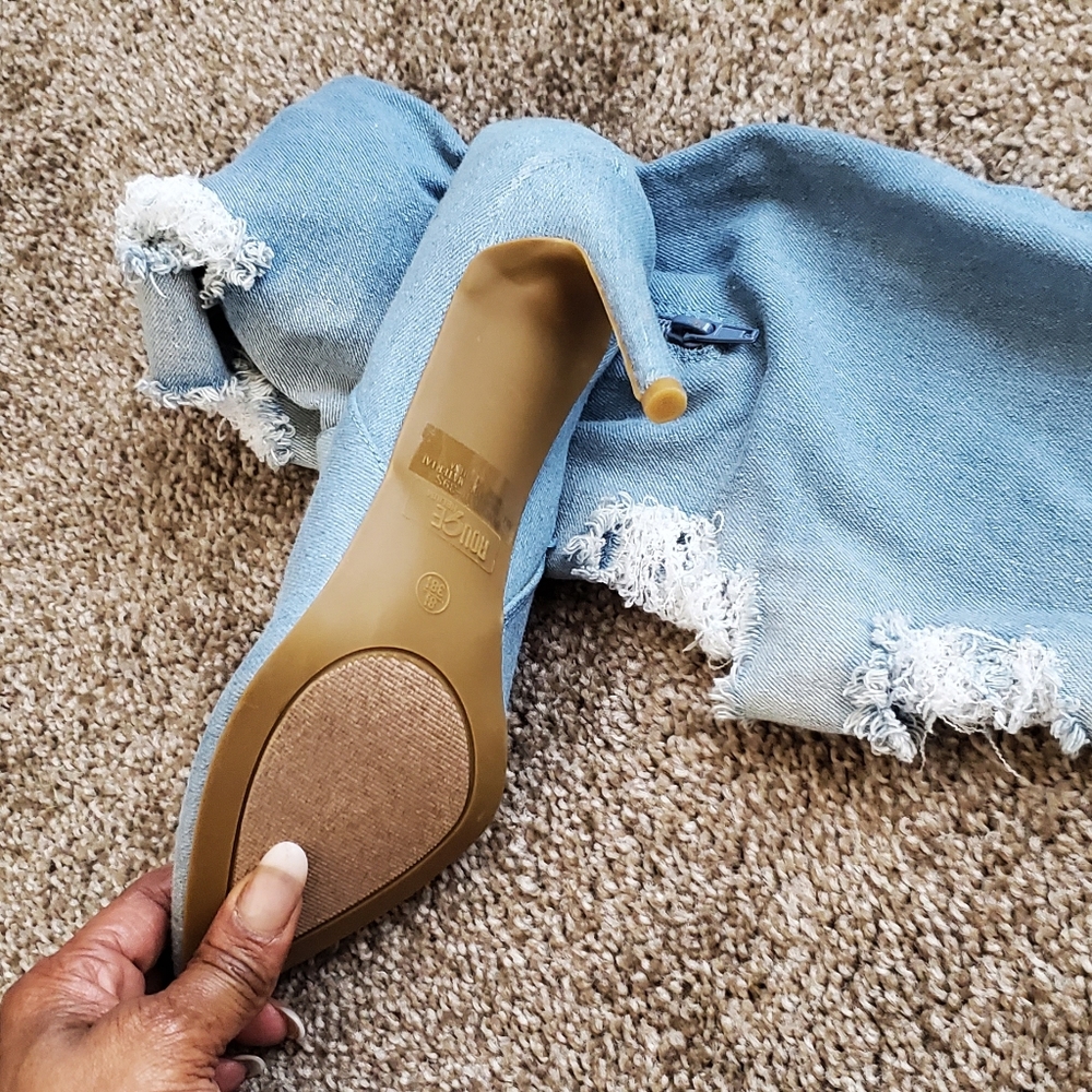Jean boots